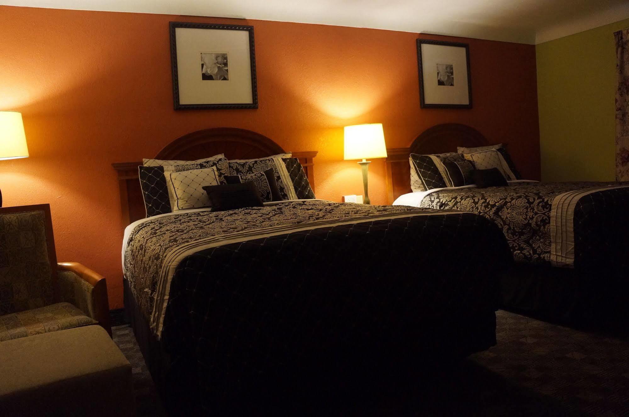 Rodeway Inn Wauseon Esterno foto